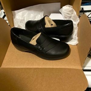 Clarks women’s shoes